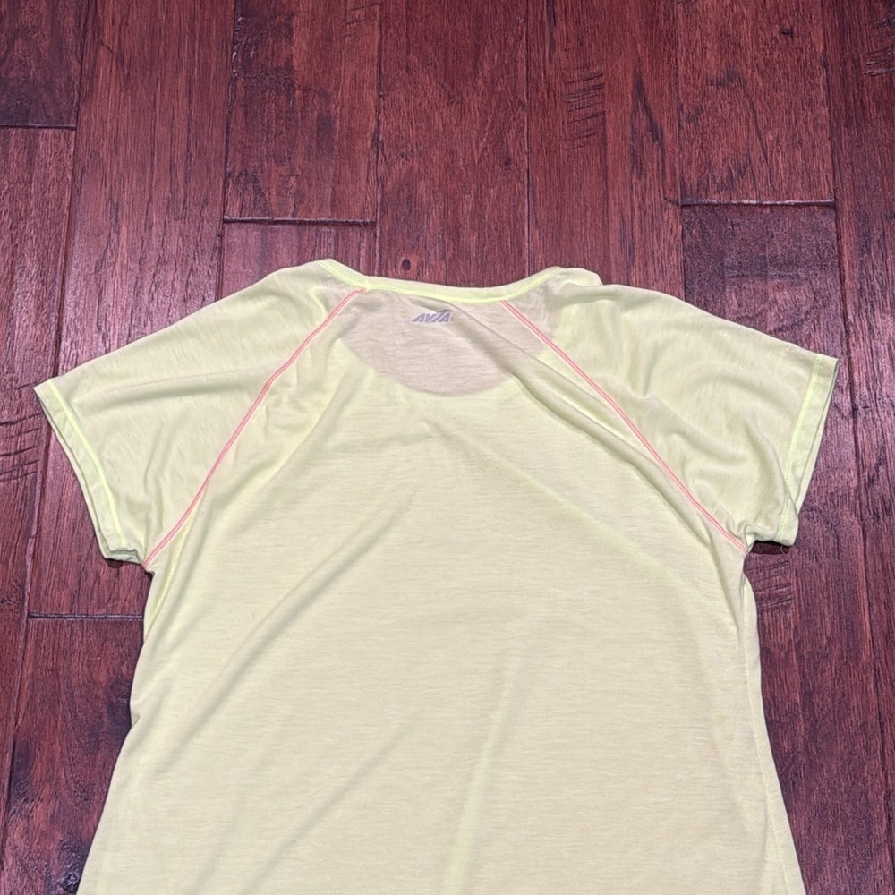 New!! XL Avia Neon Green Athletic Top - Picture 3 of 8